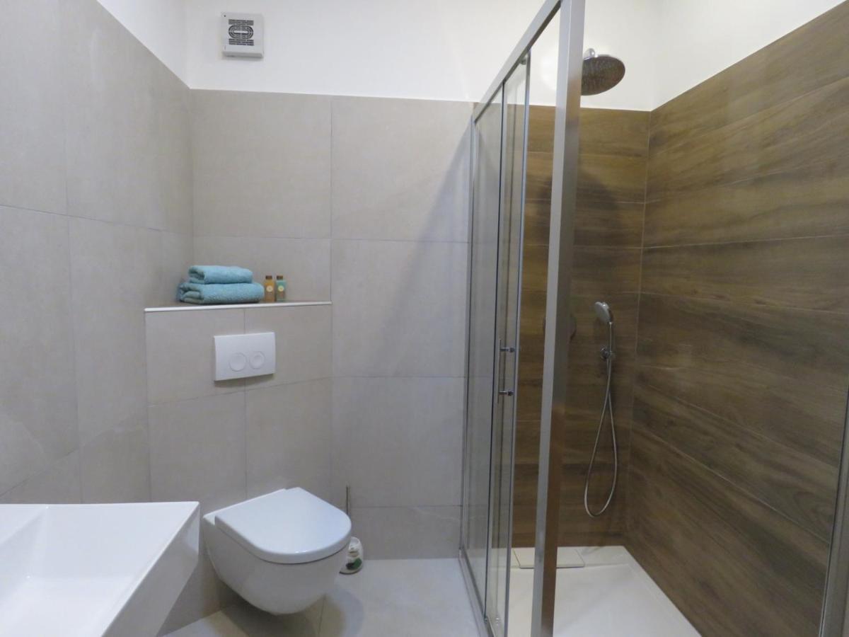Outdoor Apartment Lina Баньоле Екстериор снимка